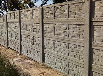 Бетонный забор "Сланец в обрамлении"