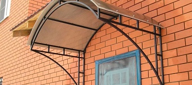Козырьки из поликарбоната